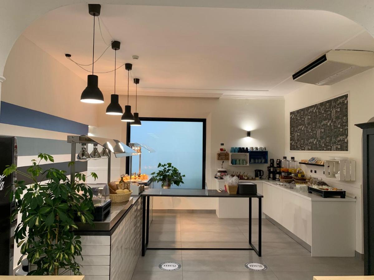 Meg Lifestyle Hotel & Apartaments Riccione Exterior foto